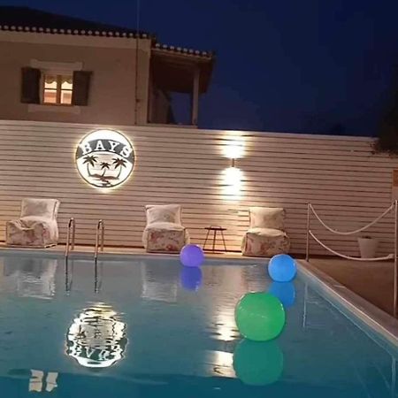 Bay'S Aparthotel Spetses Town Ngoại thất bức ảnh
