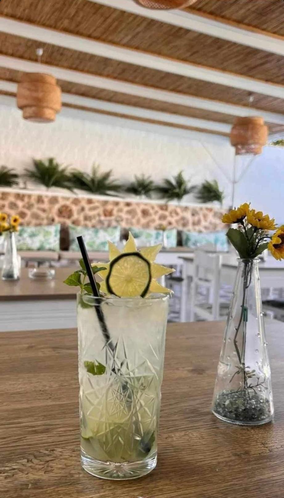 Bay'S Aparthotel Spetses Town Ngoại thất bức ảnh