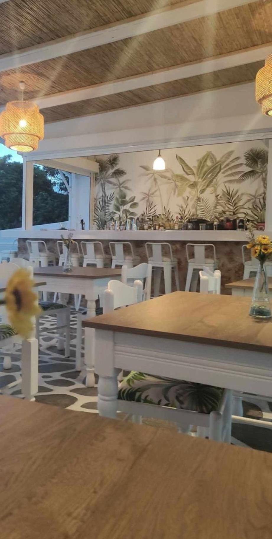Bay'S Aparthotel Spetses Town Ngoại thất bức ảnh