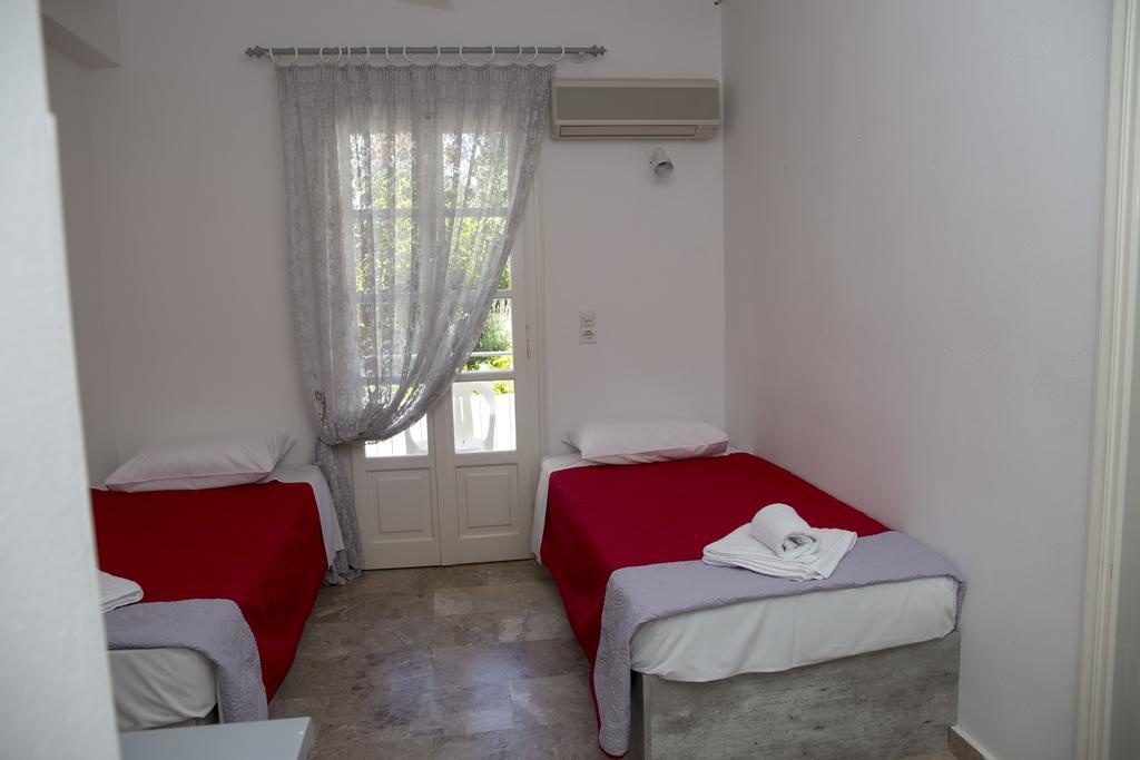 Bay'S Aparthotel Spetses Town Ngoại thất bức ảnh