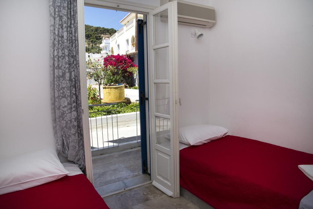 Bay'S Aparthotel Spetses Town Ngoại thất bức ảnh